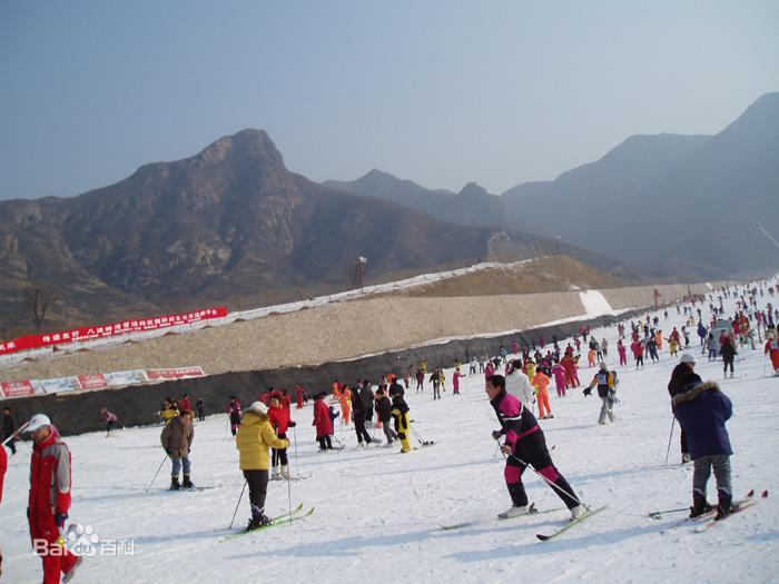 八达岭滑雪场景点介绍.租车价格.指南.攻略